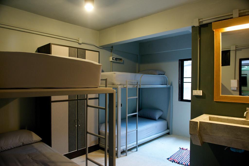 9 Hostel Chiang Mai Exterior photo