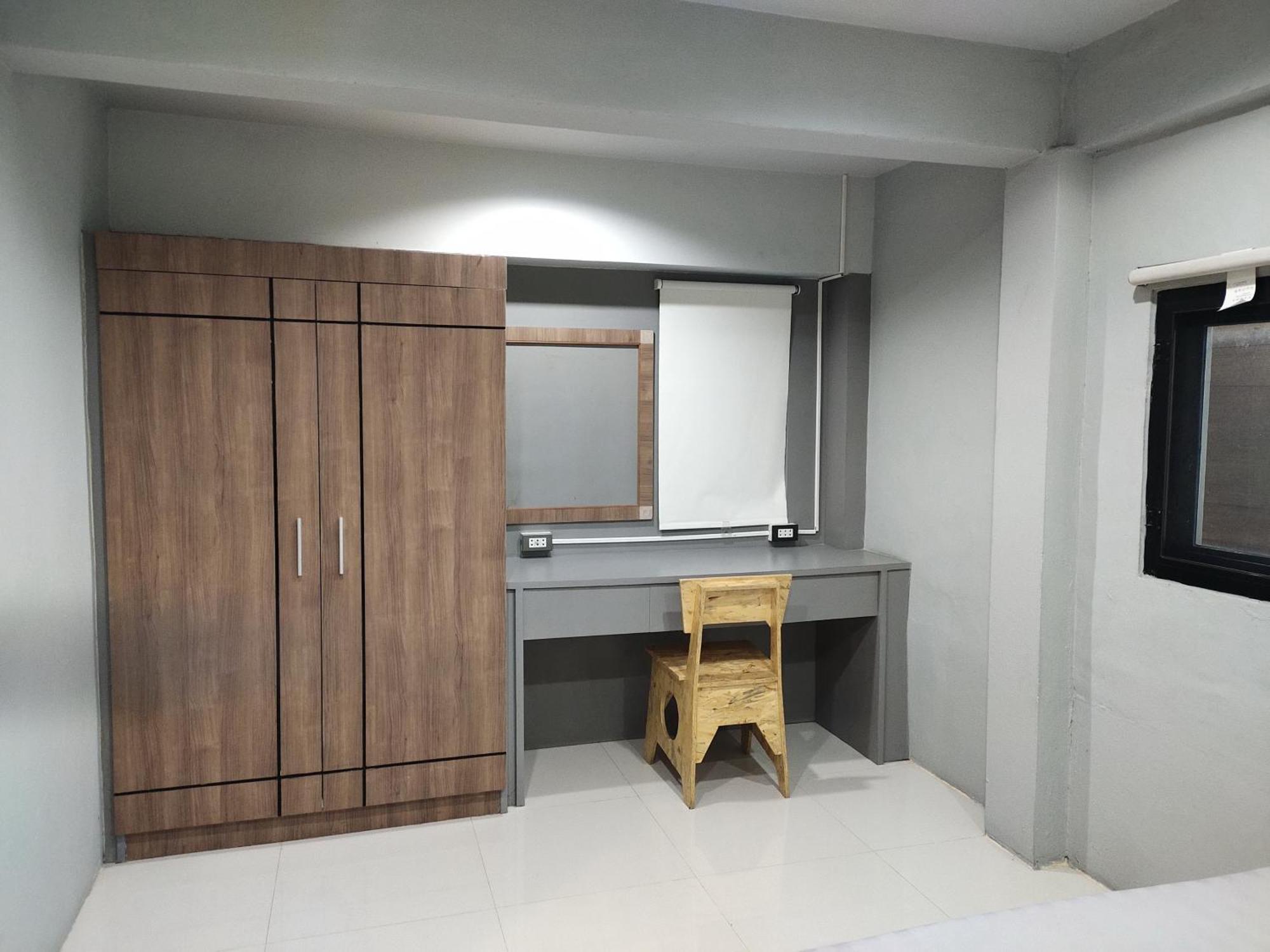 9 Hostel Chiang Mai Exterior photo