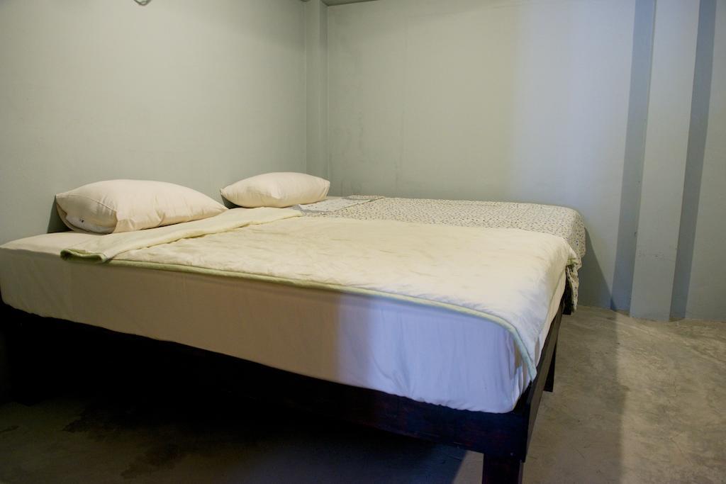 9 Hostel Chiang Mai Room photo