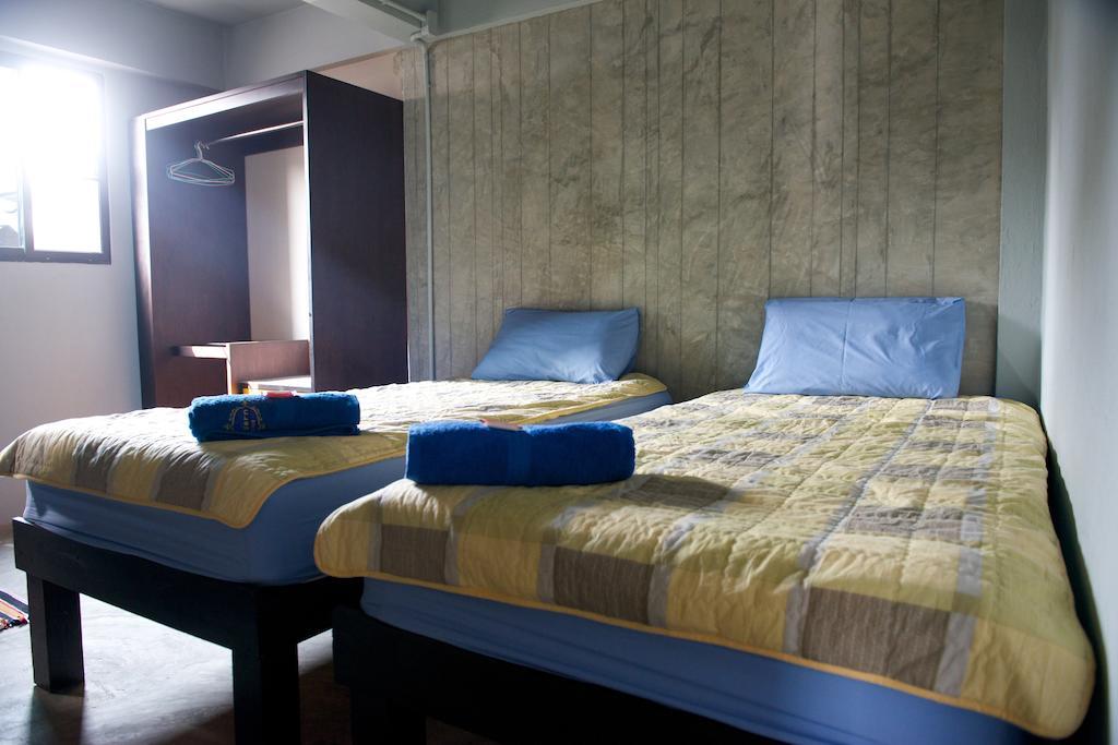 9 Hostel Chiang Mai Room photo